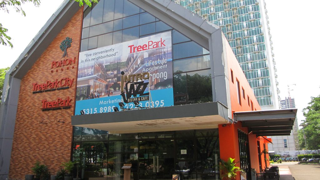 Intro Jazz Bistro & Cafe, BSD, Serpong, Tangerang - DuniaMasak